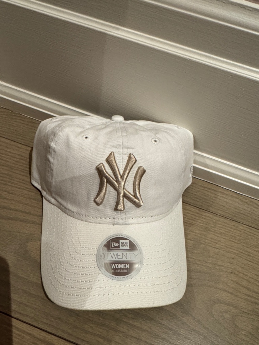 White - New Era - New York Yankees Baseball Cap - new with tag